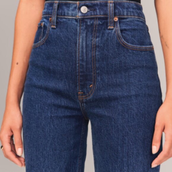 Abercrombie Ultra High Rise 90s Straight Jean - Picture 3 of 6